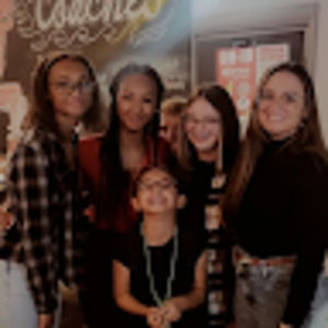 Meet your Posher, Adrian